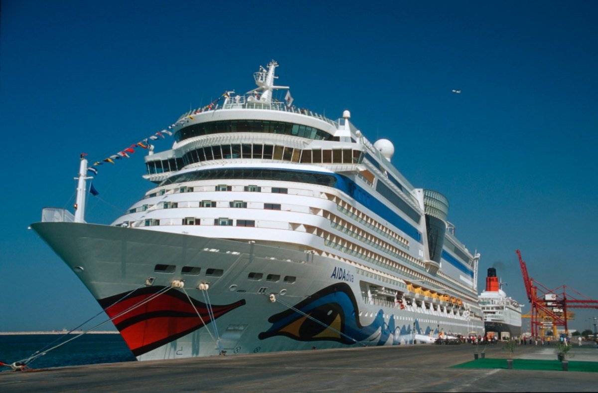 Aida Diva Warnemünde Kreuzfahrt Karibik Pandemie Hafen