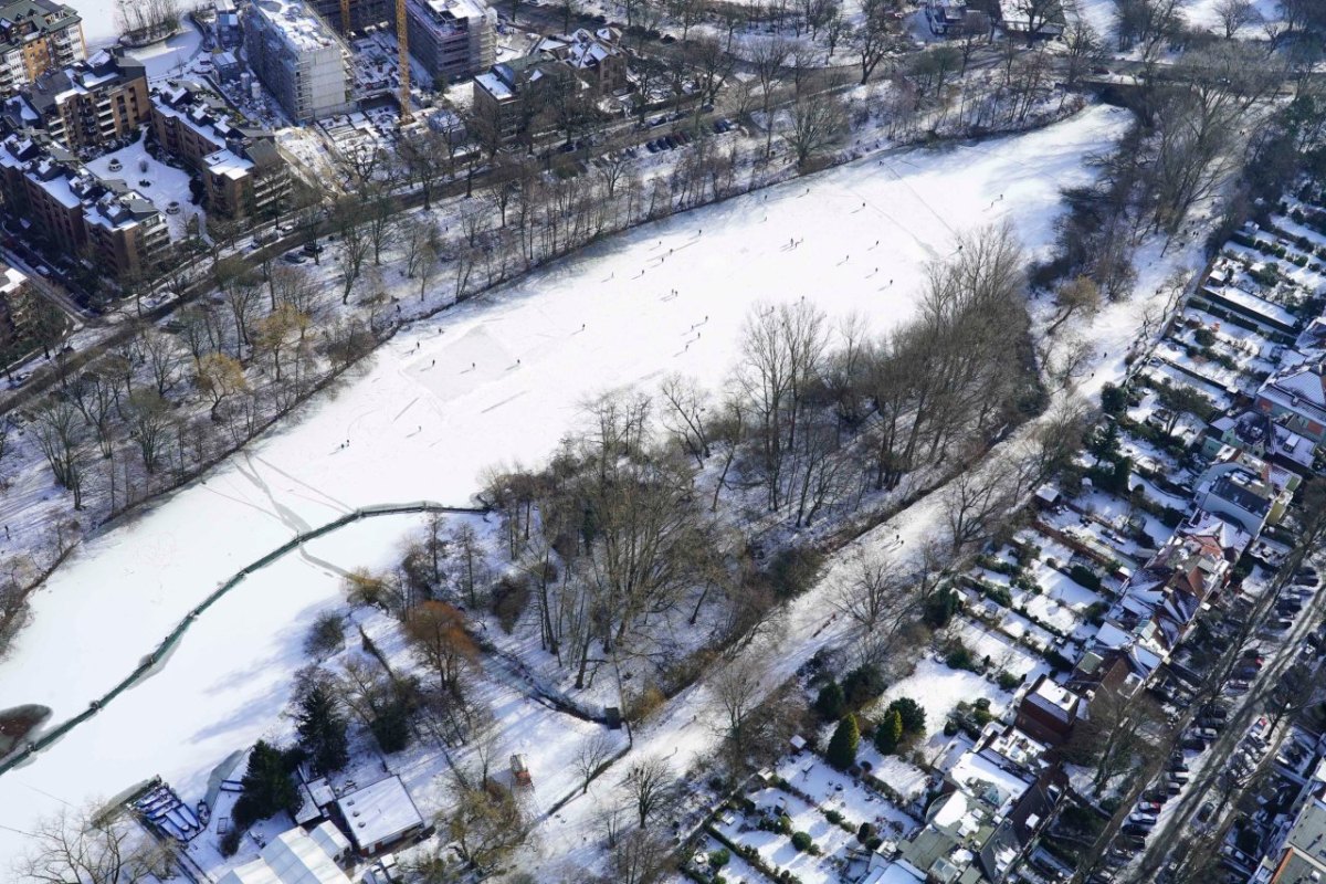 Alster Hamburg Schnee