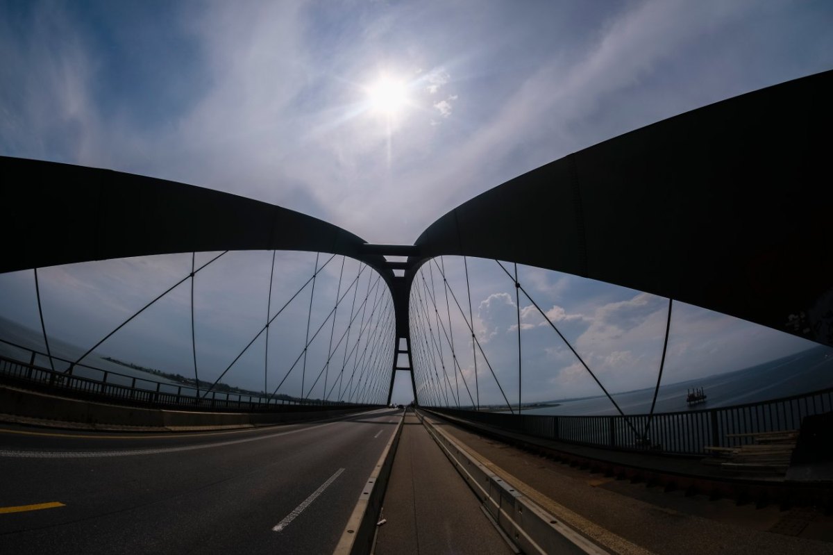 Fehmarn A1 Ostsee Hamburg Schleswig-Holstein Insel Ferien Stau Hochsaison Insel Verkehrschaos Anreise