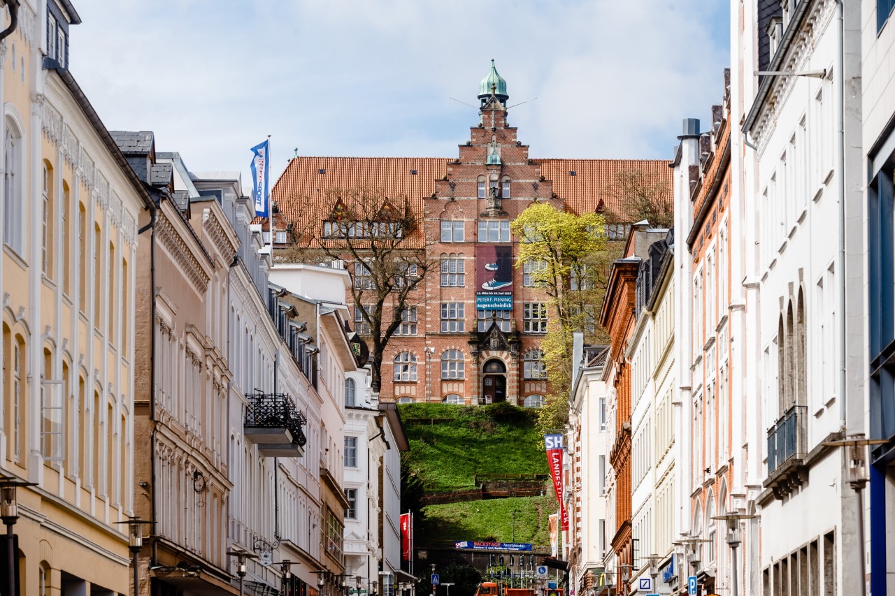 Blick auf das naturwissenschaftliche Museum in Flensburg an der Ostsee.