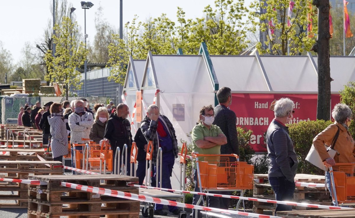 Hamburg Coronavirus Baumarkt.jpg