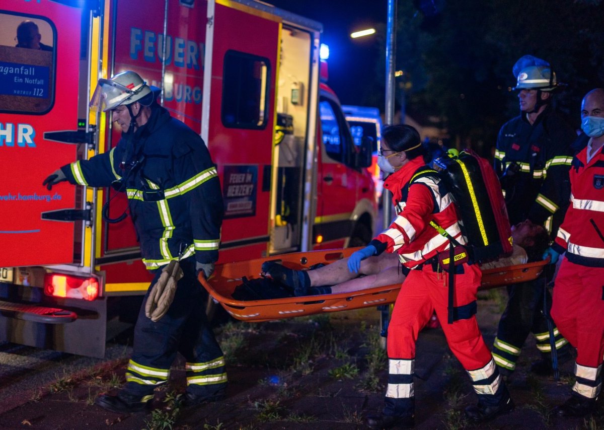 Hamburg Feuer Lokstedt Odderskamp Feuerwehr.jpeg