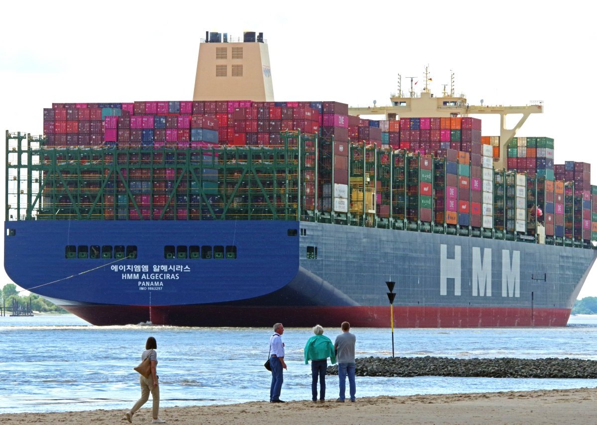 Hamburg Hafen.jpg