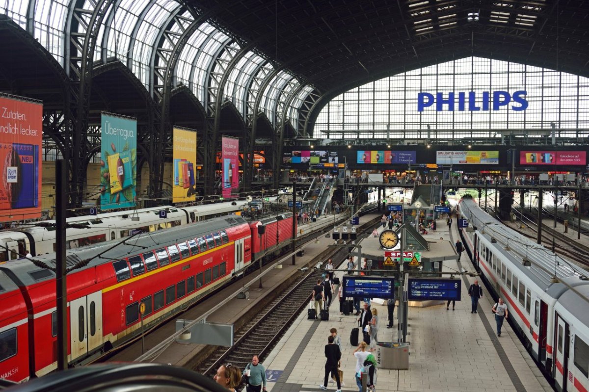 Hamburg Hauptbahnhof.jpg