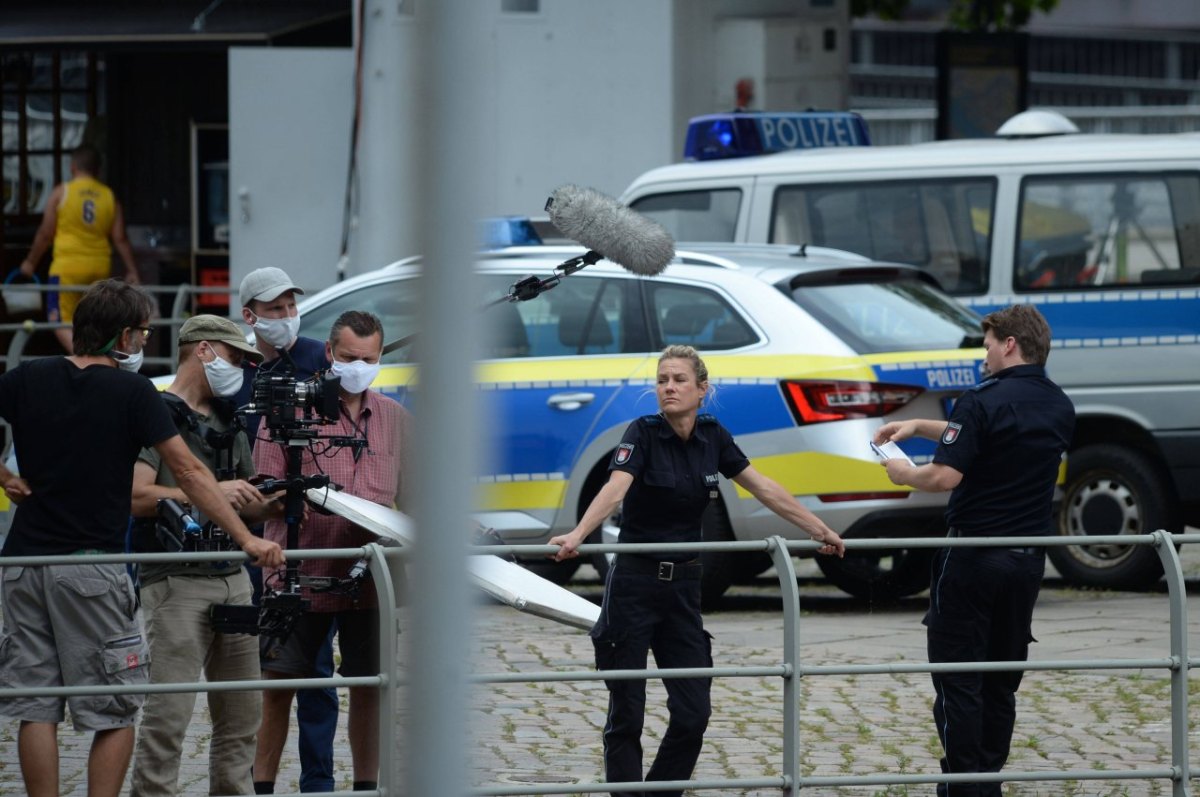 Hamburg „Notruf Hafenkante“ Rhea Harder Raul Richter Bruno Apitz neue Folgen 16.Staffel Kleine Hafenrundfahrt