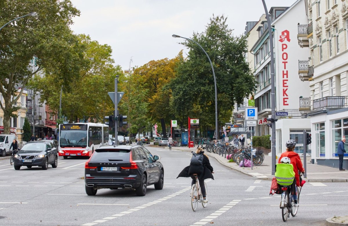 Hamburg Osterstraße Anwohnerparken Bewohnerparken Eimsbüttel Bushaltestelle