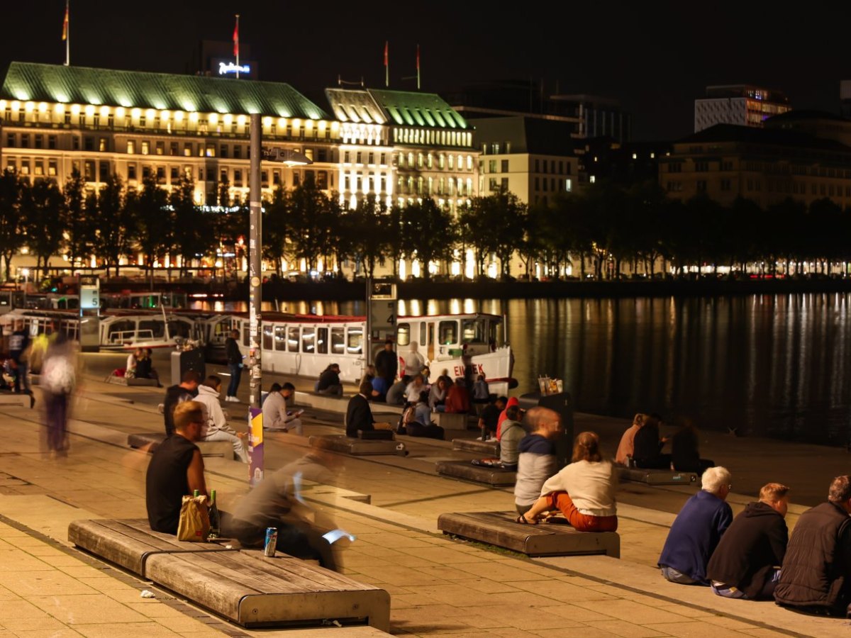 Hamburg Wetter Alster.jpg