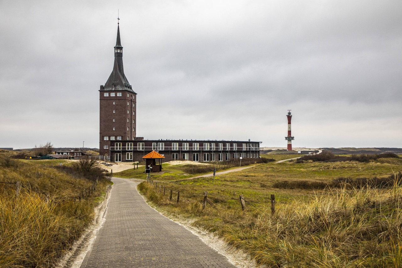 Jugendherbergen an der Nordsee können richtig schick sein. Der Westturm auf Wangerooge zum Beispiel ist heute eine