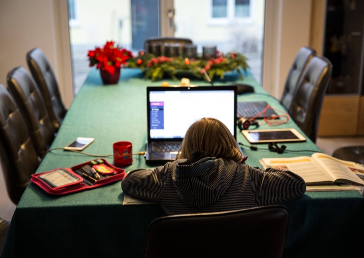 Kiel Facebook Homeschooling Corona Unterricht Schule Rätsel
