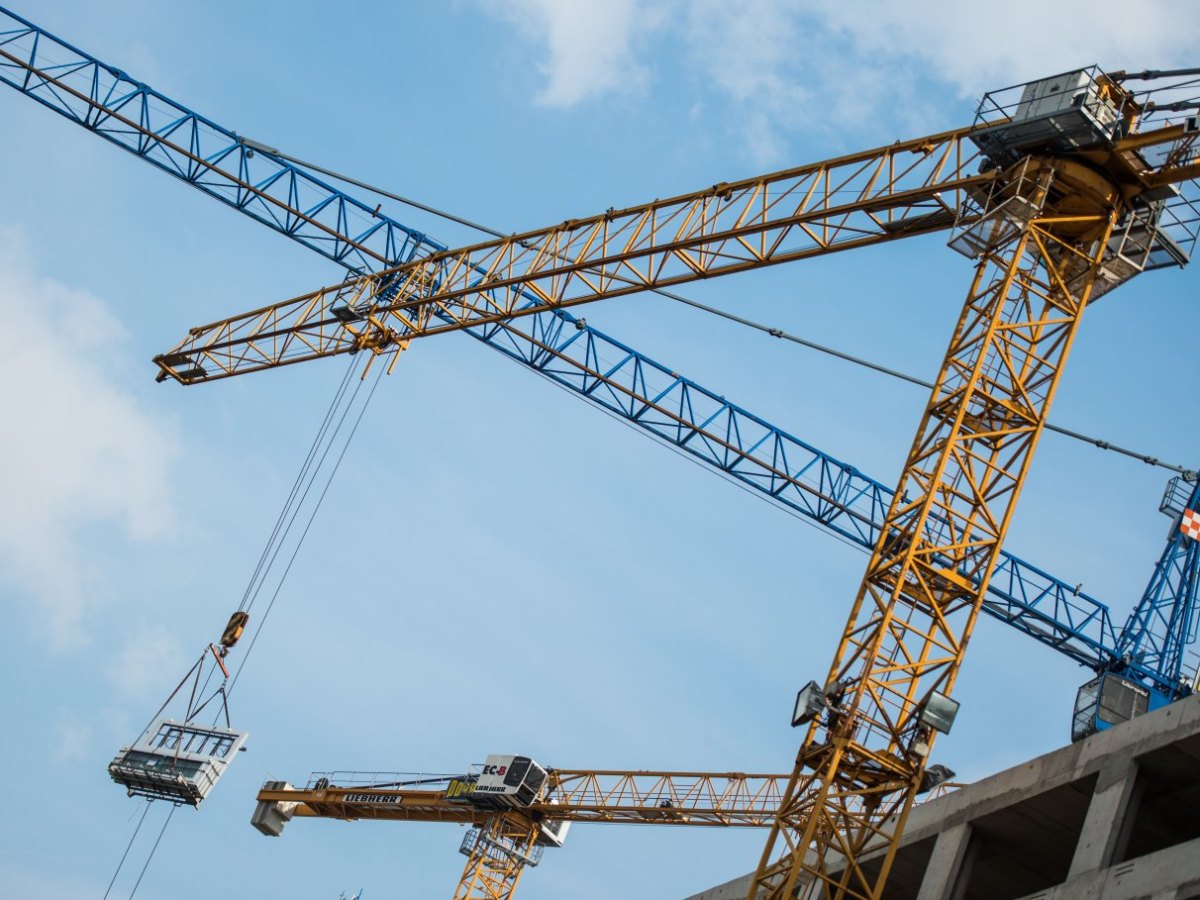 Kiel Stadt Schleswig-Holstein Baustelle Fahrbahnbelag Facebook Hasseldieksdammer Weg