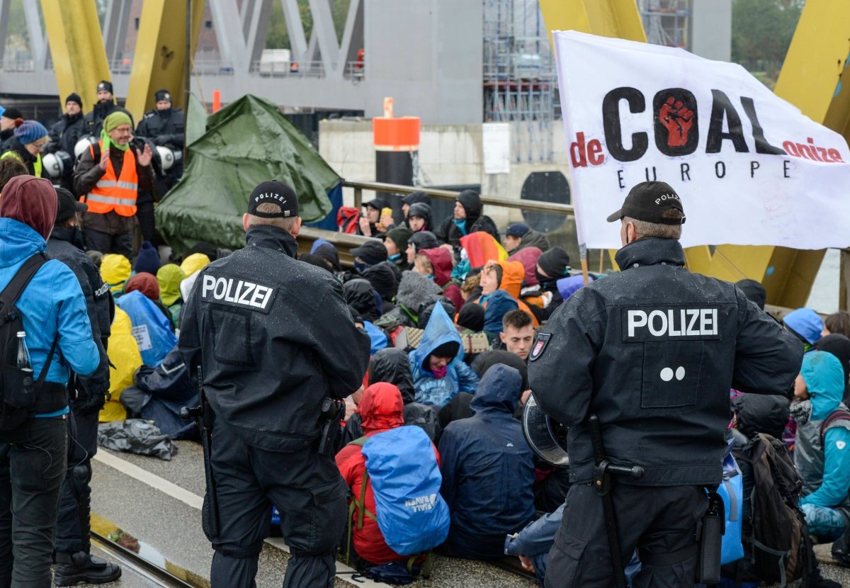 Kohlekraftwerk in Hamburg-Moorburg Demo.jpg