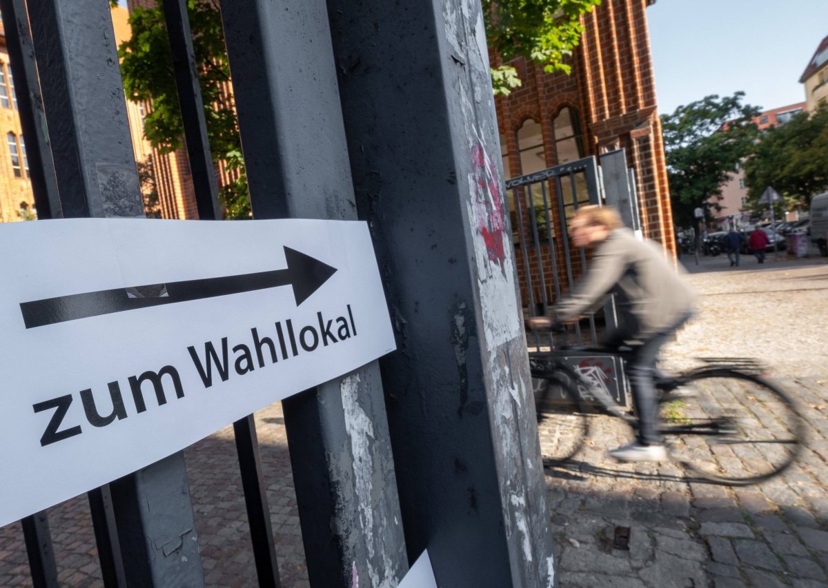 Lübeck Wahllokal.jpg