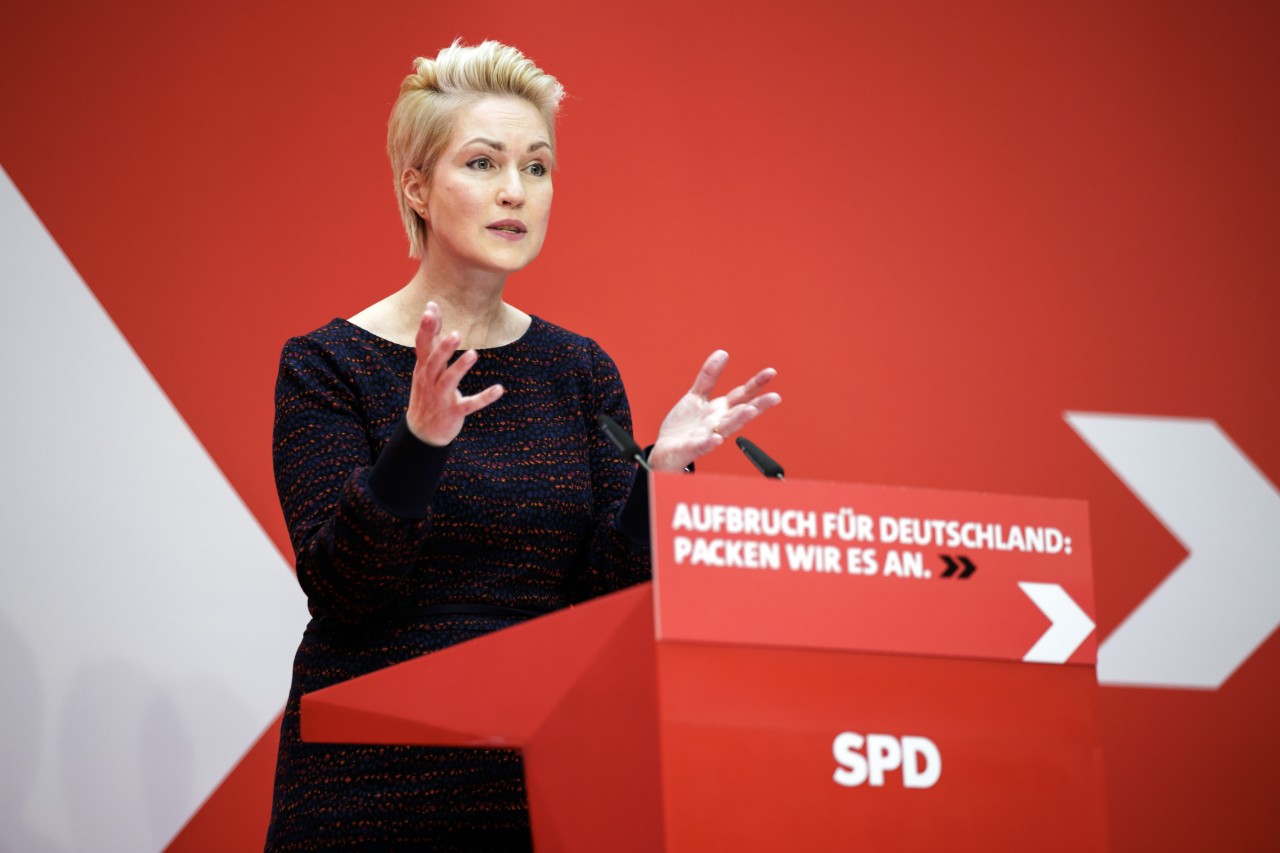 Demonstranten wollten bis vor das Privathaus von Manuela Schwesig ziehen.