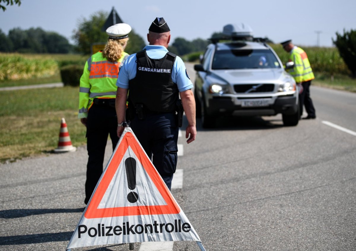 Mecklenburg-Vorpommern Polizei Hamburg.jpg