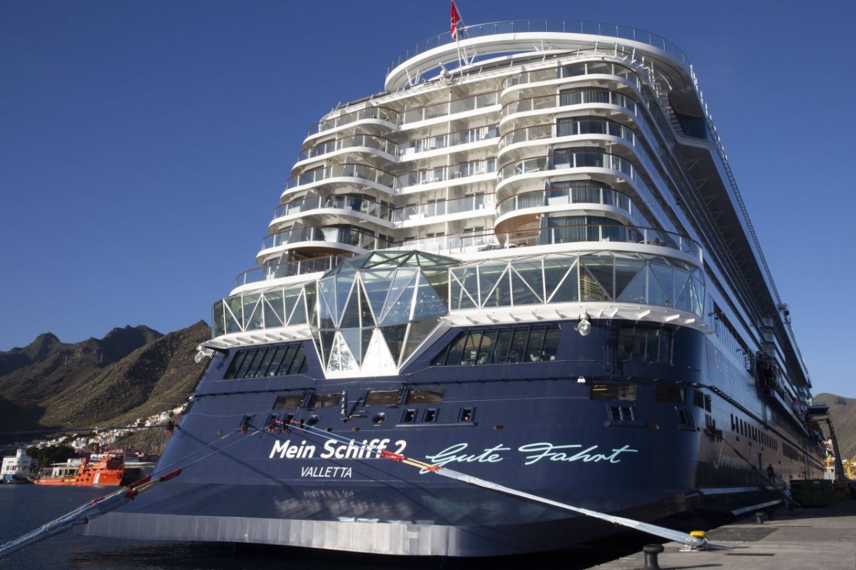 Mein Schiff.jpg