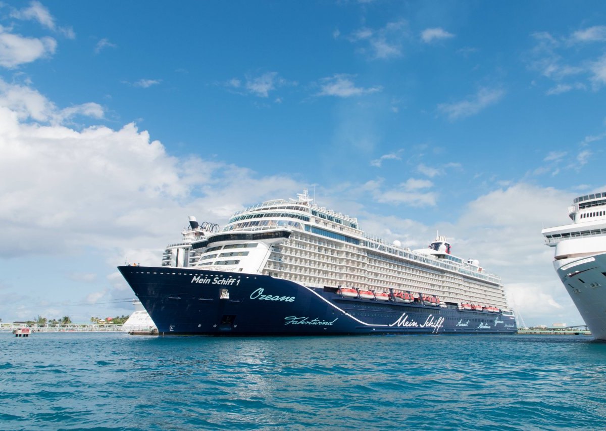 „Mein Schiff“ Corona Covid-19 Test.jpg