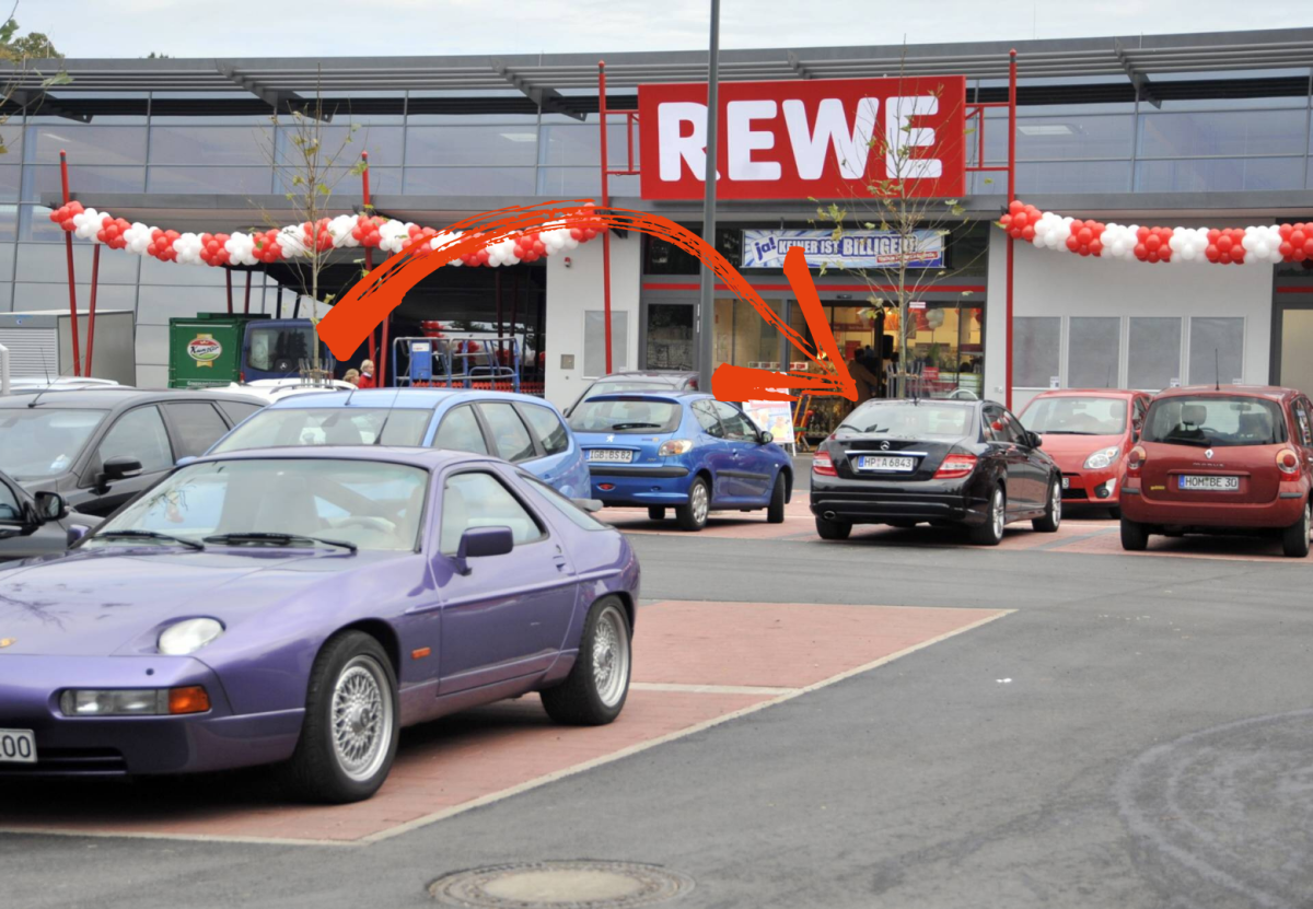 Rewe Flensburg Parkplatz Hund.png