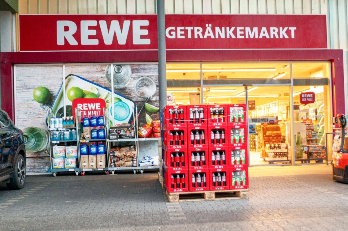 Rewe Niebüll Sylt Pfand Leergut Leergutautomat Spenden DLRG Markt