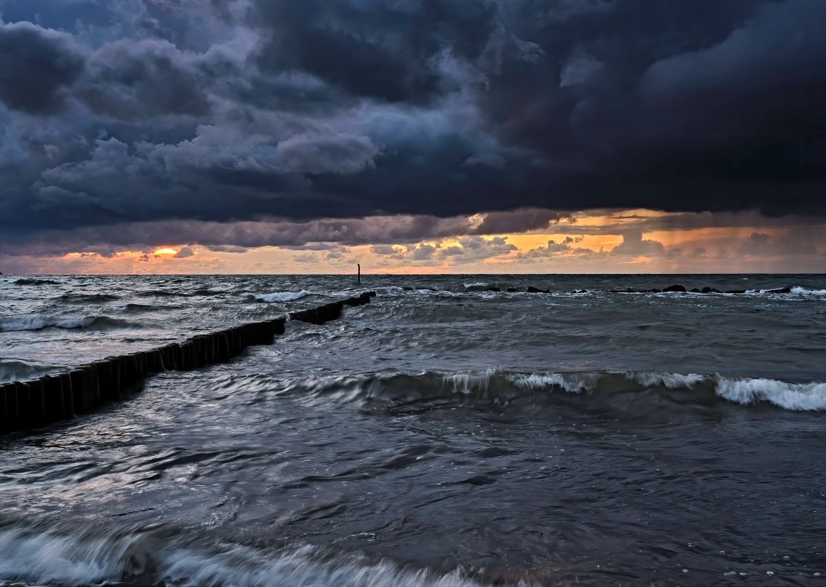 Rügen Ostsee Angler.jpg