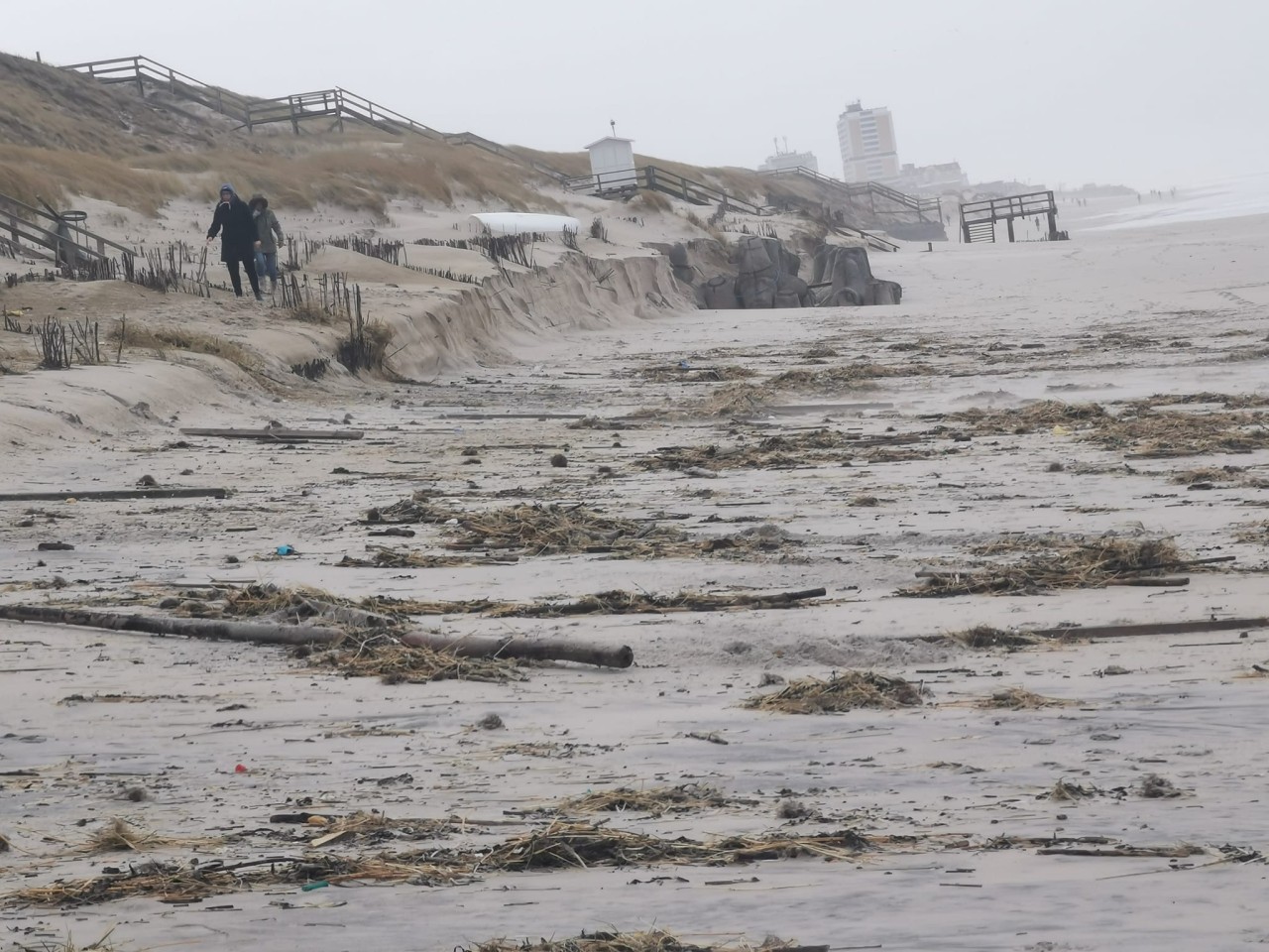 Der Strand von Sylt hat ein Stück verloren. 