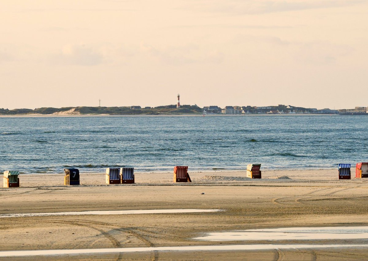 Sylt_Strandkörbe.jpg