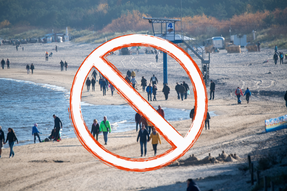 Urlaub Ostsee Strand mit Schild.png