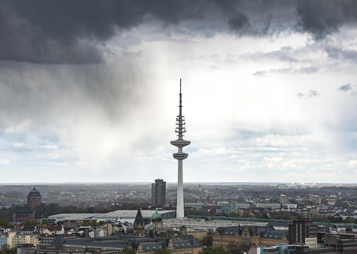 Wetter in Hamburg Wettervorhersage Fernsehturm.jpg