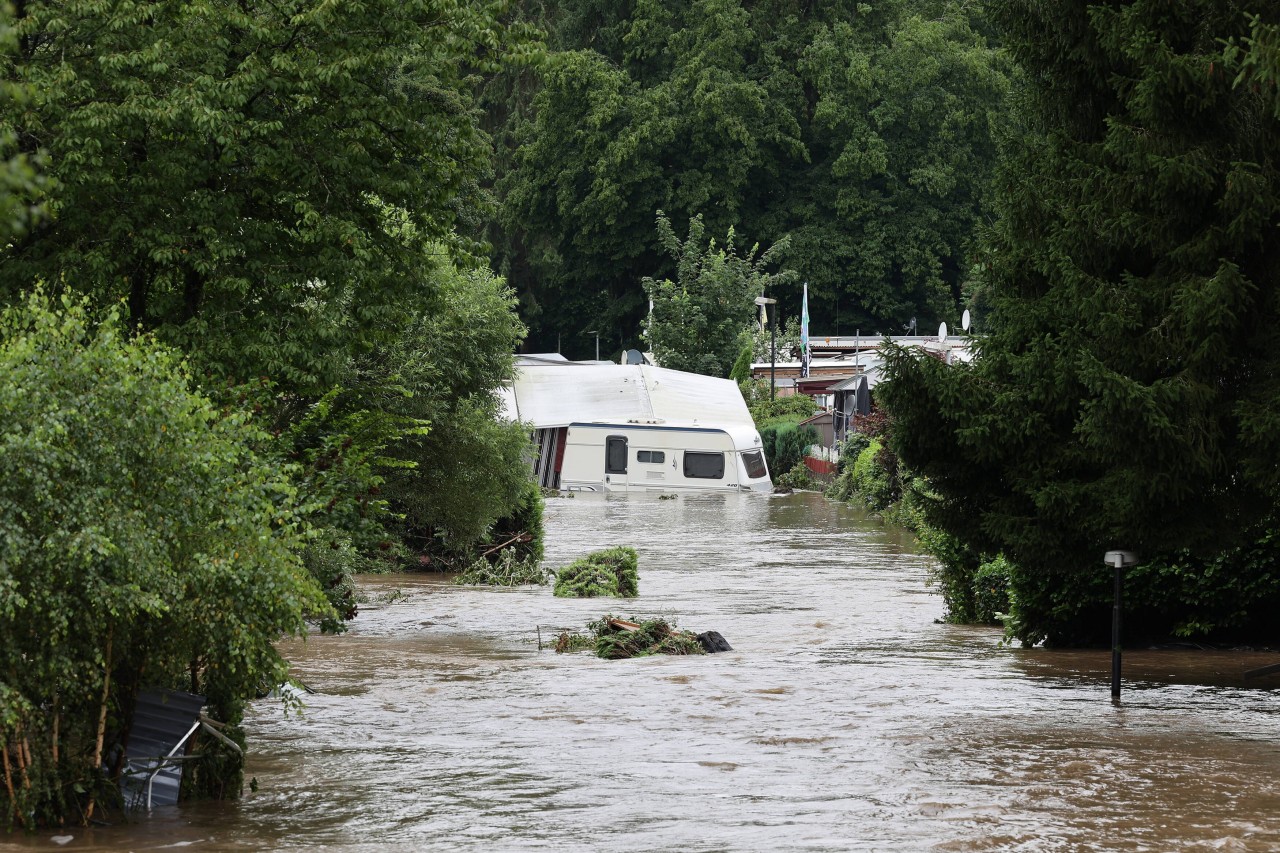 Überschwermmungen auf einem Camping-Platz in NRW.