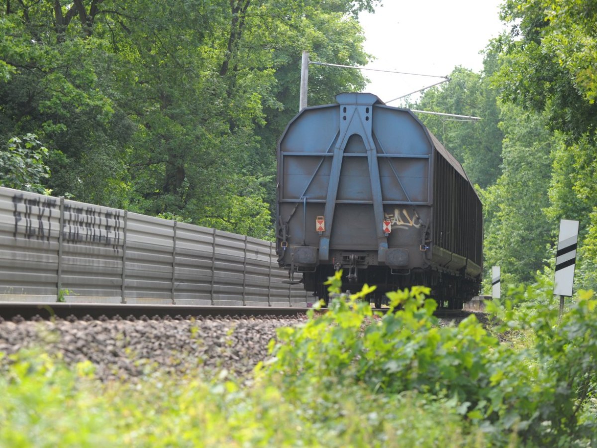 Hamburg Deutsche Bahn.jpg