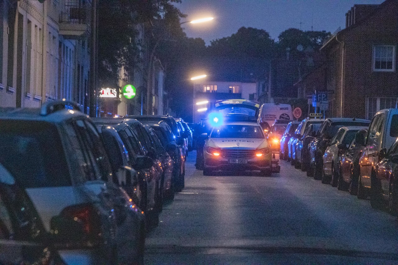 In Hamburg drohte ein Mann Polizisten, sie zu erschießen