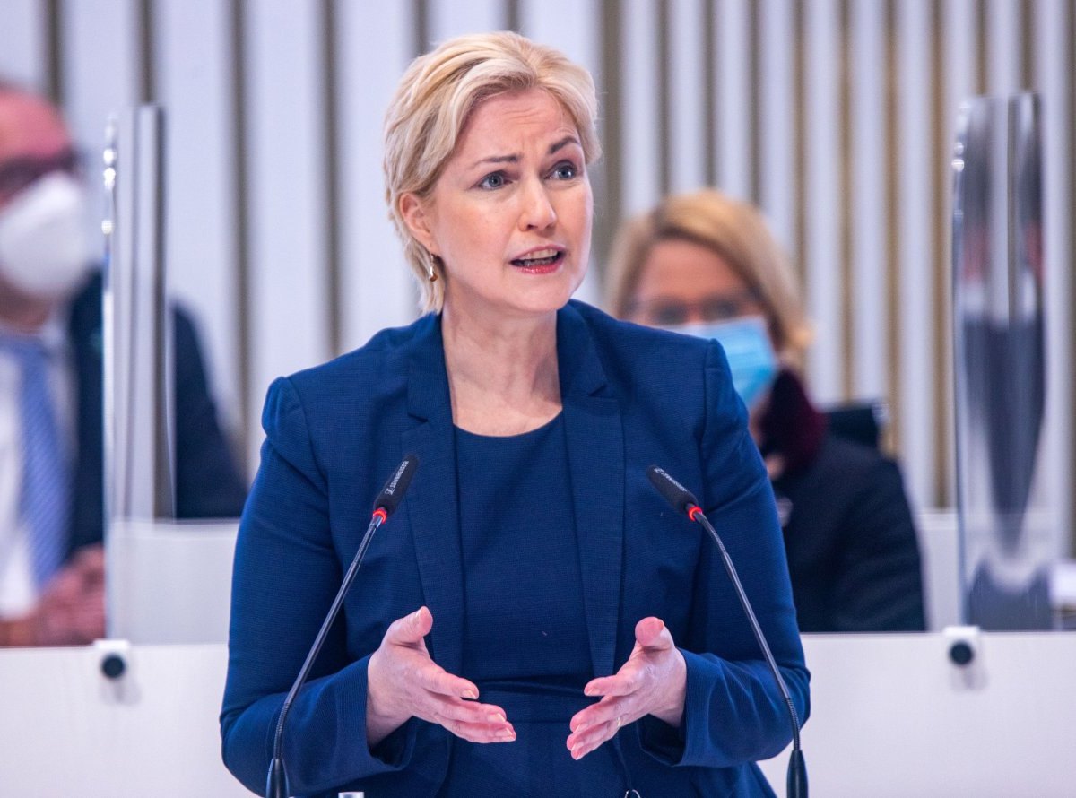 Manuela Schwesig.jpg