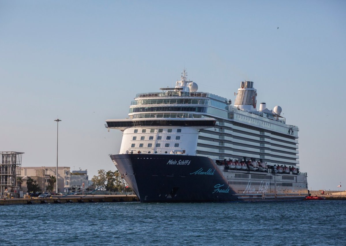 Mein Schiff.jpg