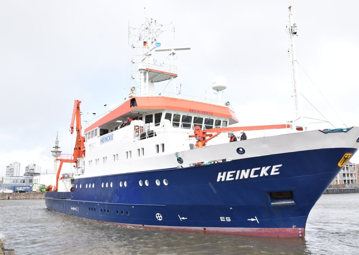 Nordsee Heincke Forscher.jpg