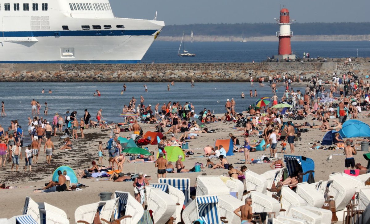 Nordsee Ostsee Urlaub 2021 Ostern Sylt Usedom Borkum Regeln