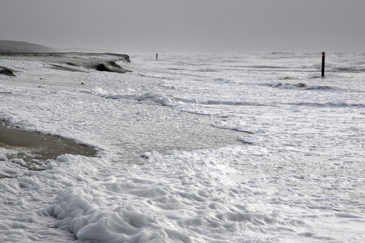 Stürmisches Wetter an der Nordsee. 