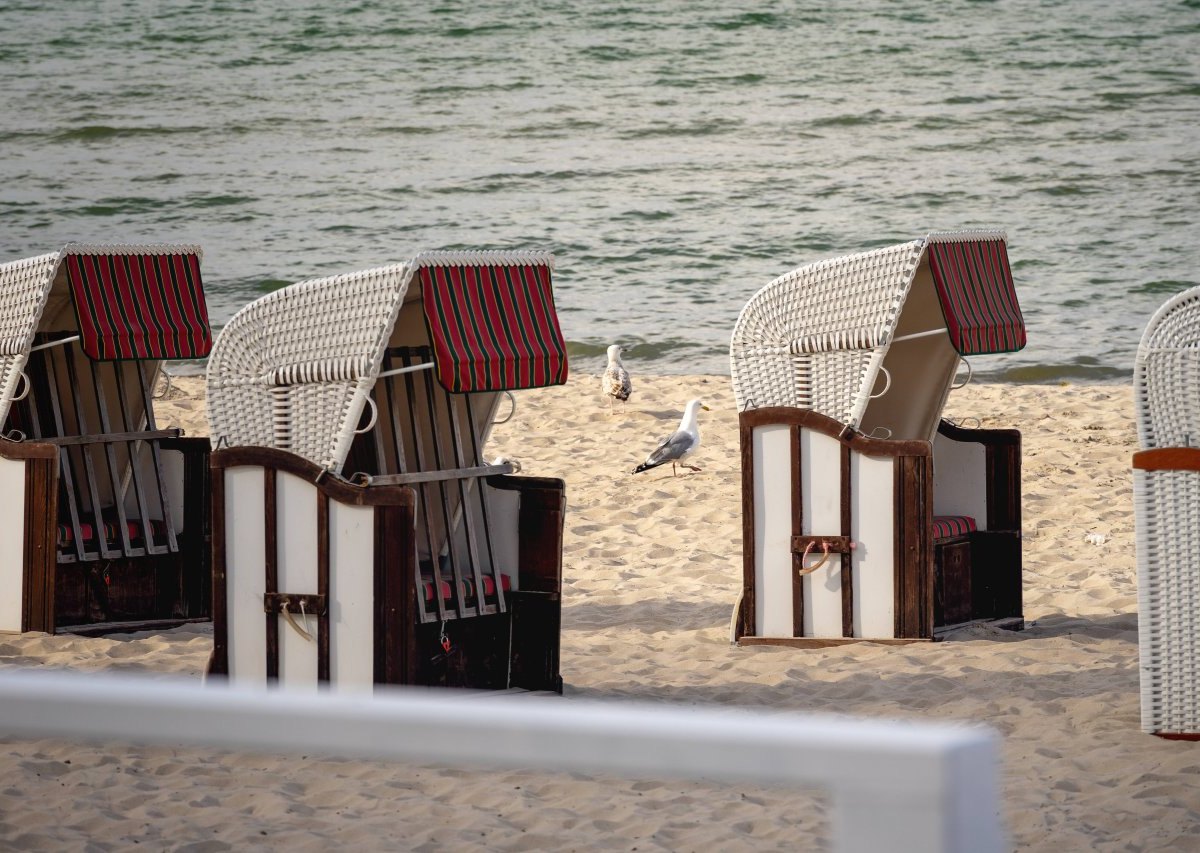 Rügen Urlaub Strandkorb aufgebrochen Ostsee Diebstahl Baabe Strand Meer Facebook