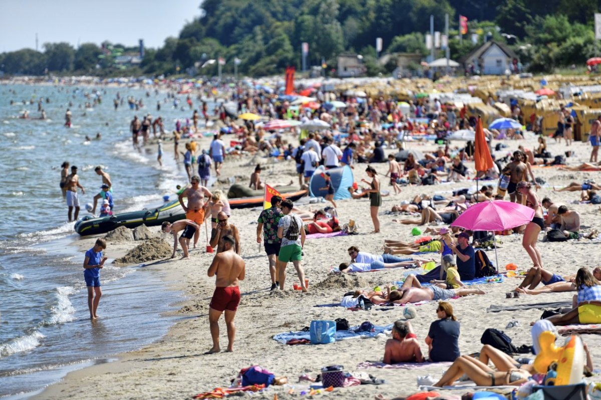 Strand Ostsee.jpg