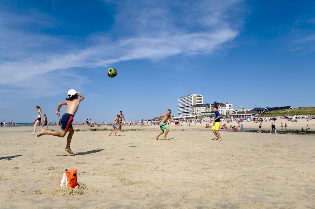 Sylt Strand Kinder.jpg