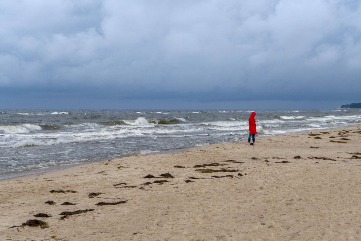 Usedom Frau Strand Urlaub.jpg