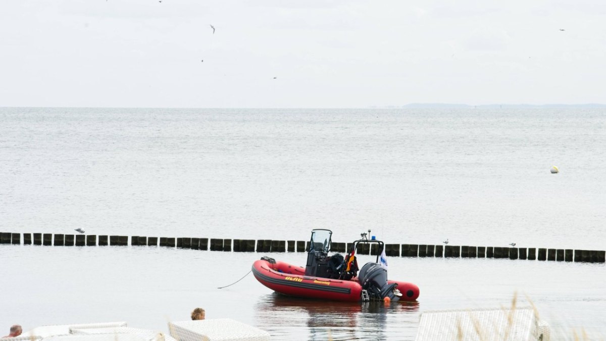 Usedom Ostsee Heringsdorf Karlshagen Rentner Strand Wasser