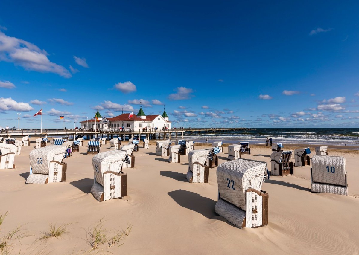 Usedom Ostsee-Insel Vorpommern-Greifswald Inzidenz Corona Urlaub Facebook Einheimische Fans