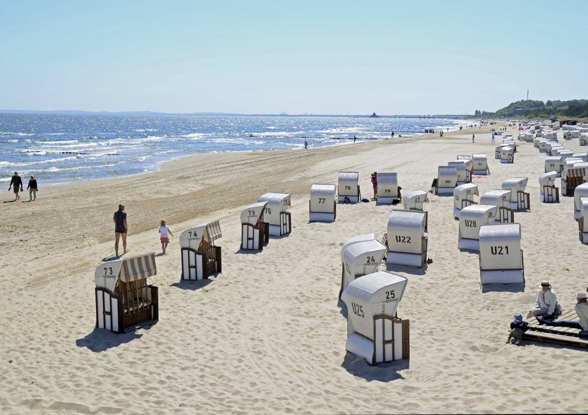 Usedom Strand Dünen Urlaub.jpg