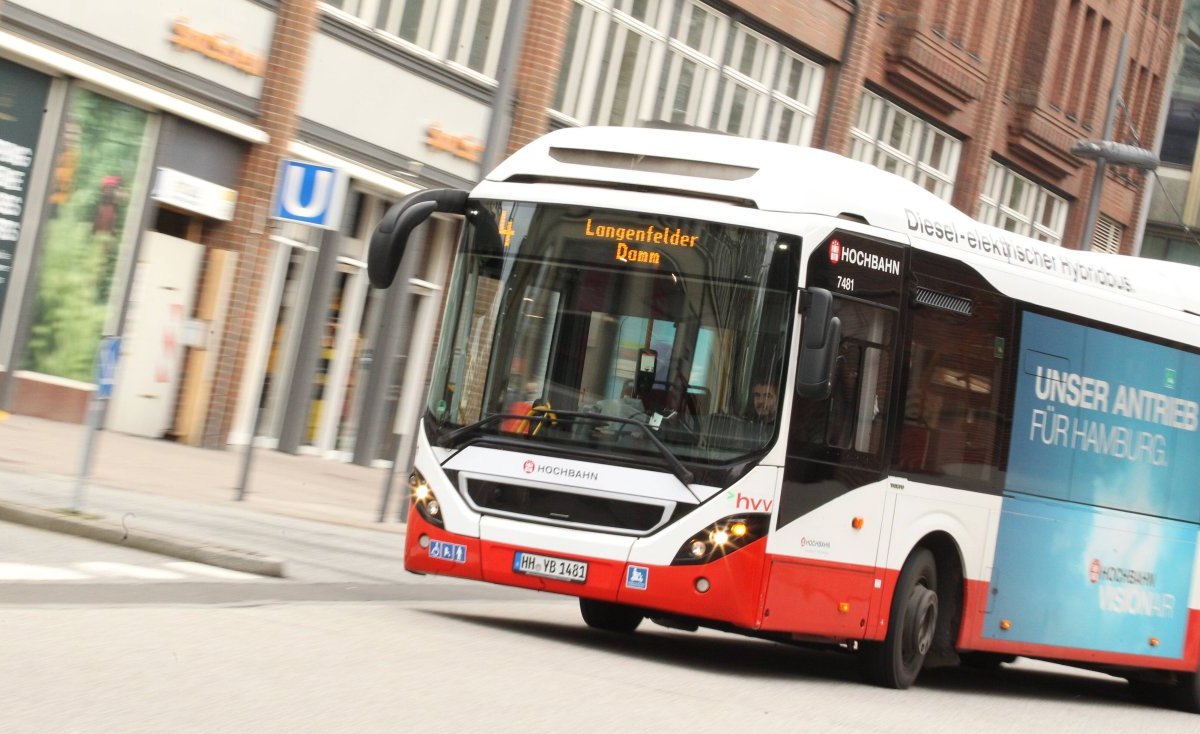 HVV Hamburg Bus.jpg