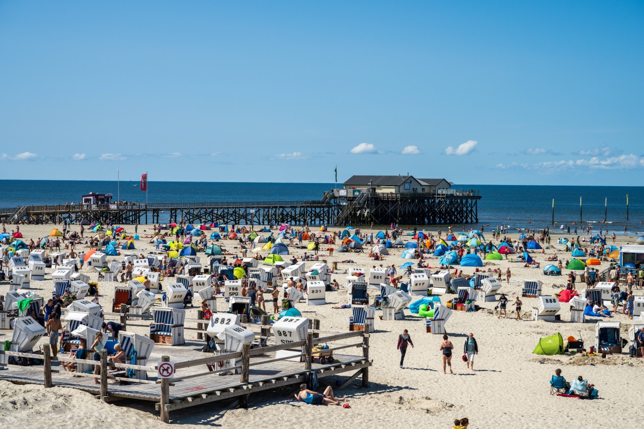 Ein neues Zeichen gibt es am Strand von Sankt Peter-Ording (SPO) zu sehen (Archivfoto). 