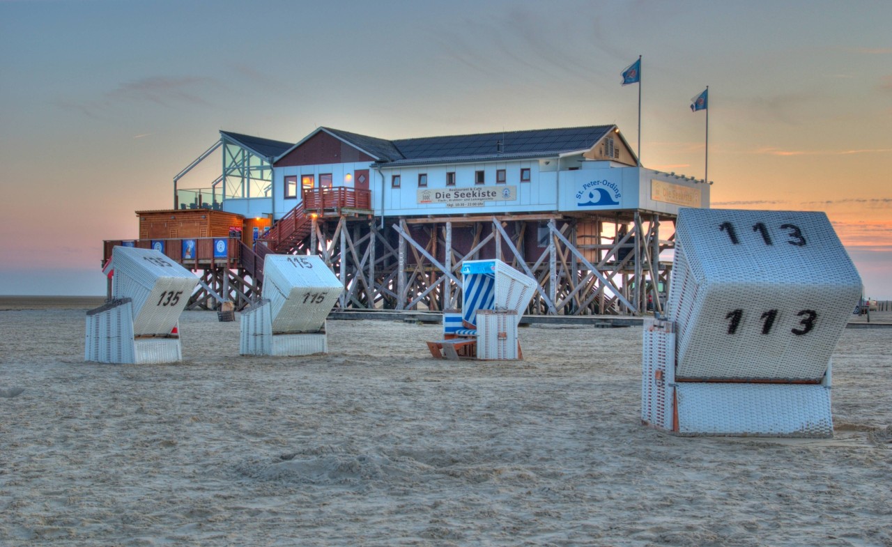 Der Strand in Sankt Peter-Ording ist zur Zeit ungewöhnlich leer. 