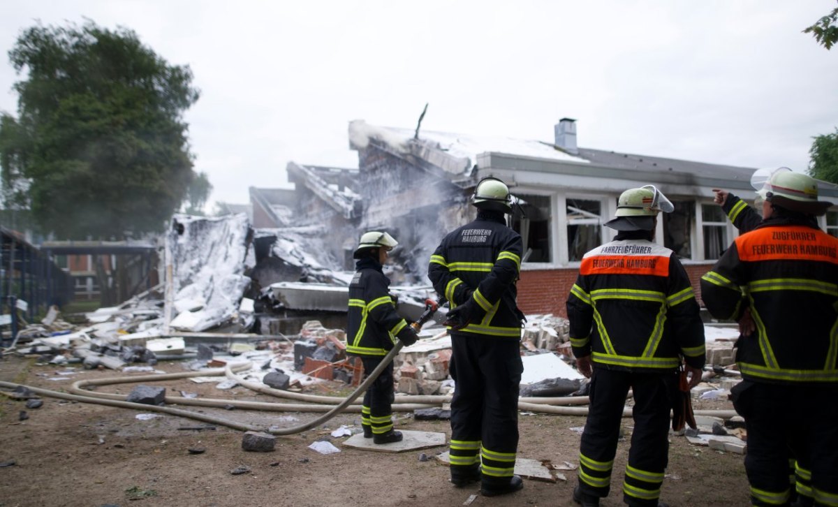 Hamburg Explosion Stadtteilschule finkenwerder.jpg