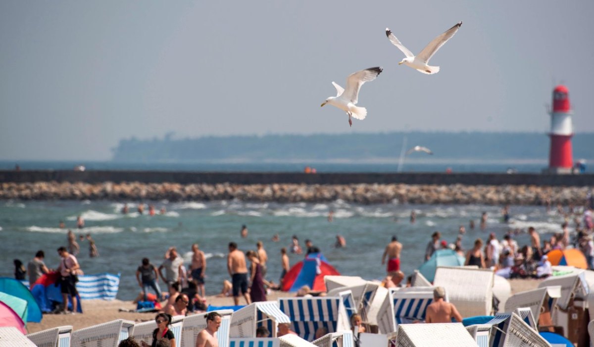 Ostsee-Urlaub, hier in Warnemünde.jpg