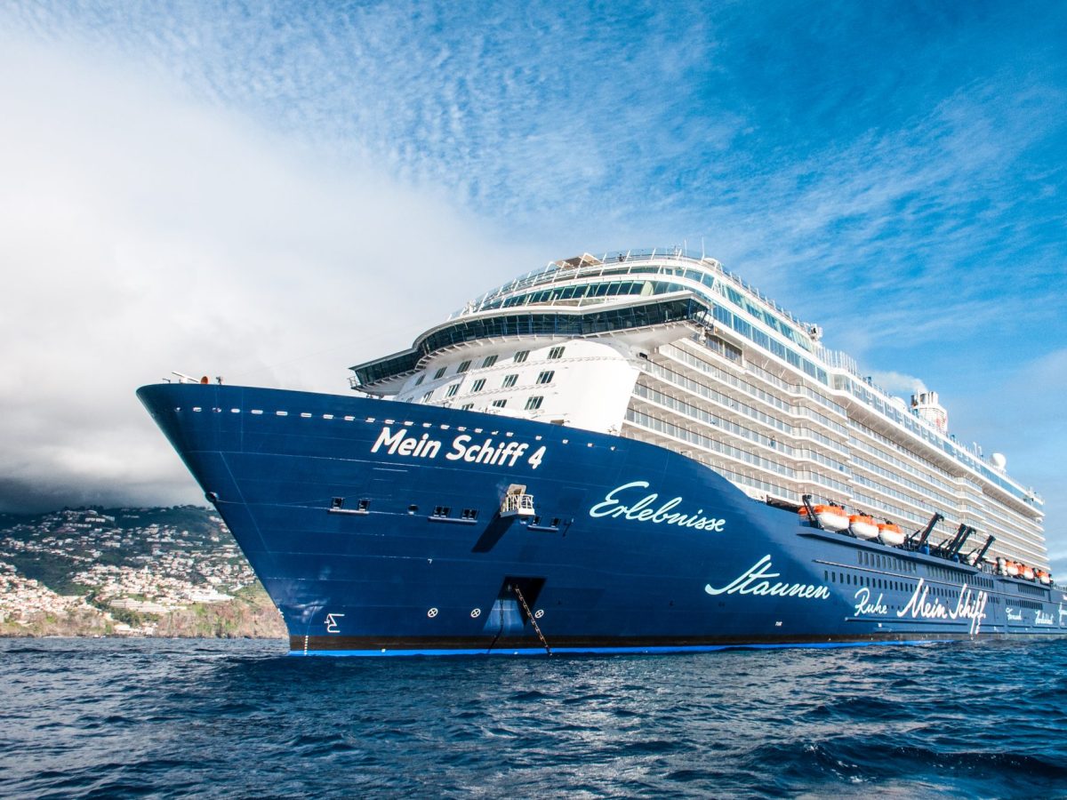 Mein Schiff 4