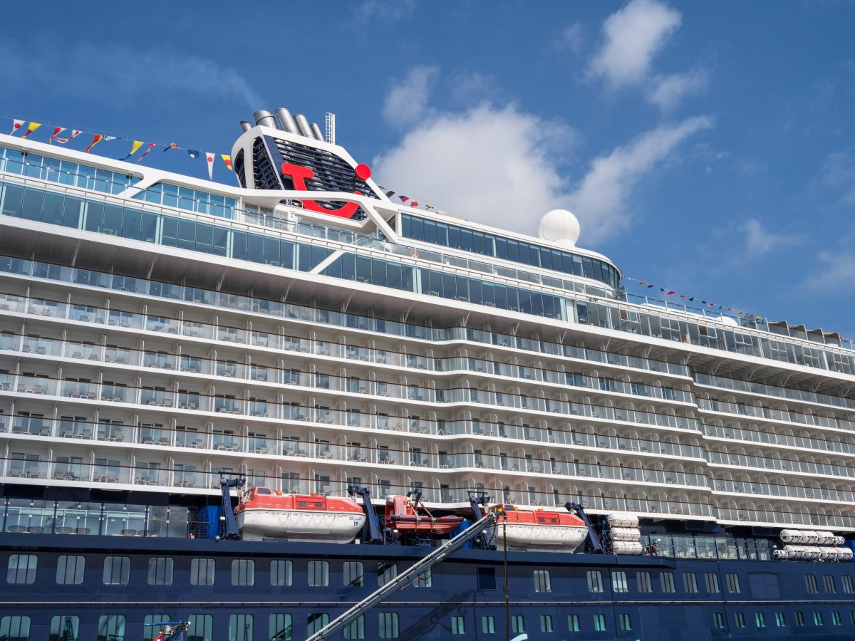 "Mein Schiff 1"