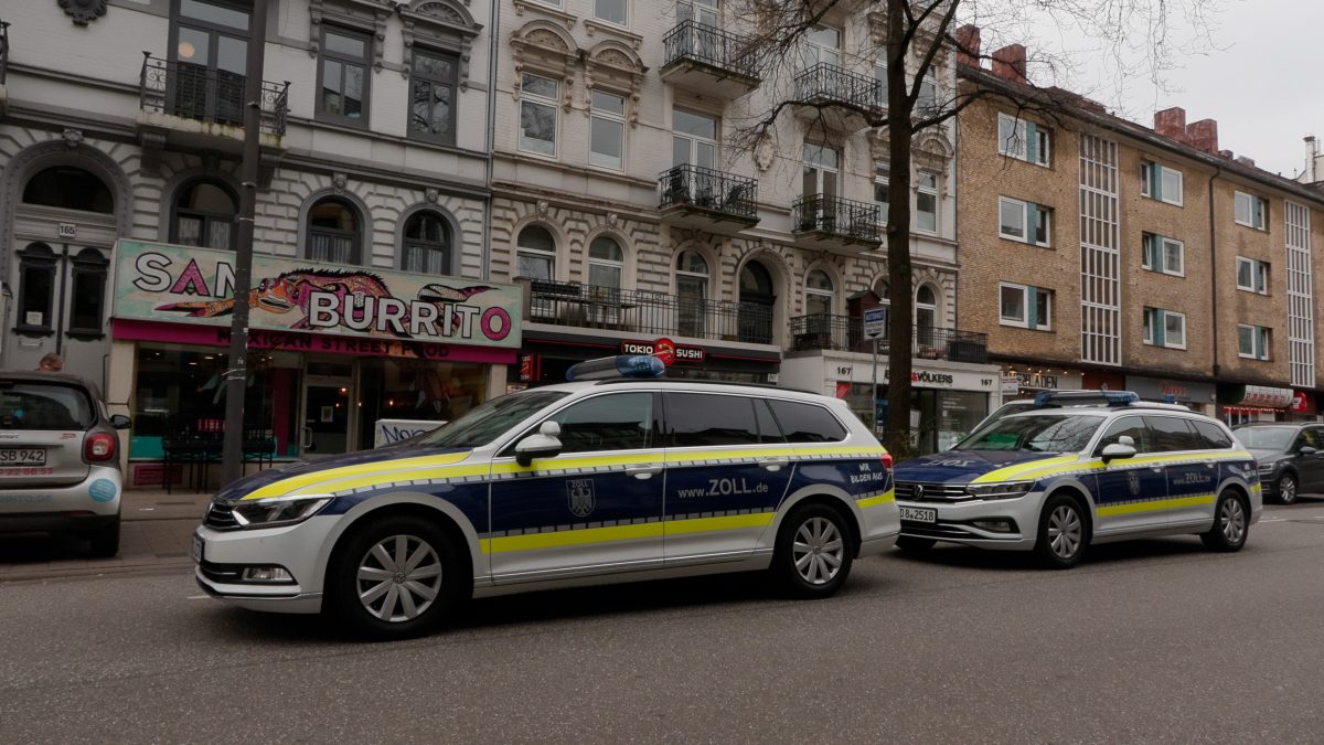 Razzia in einem Sushi-Restaurant in Hamburg.